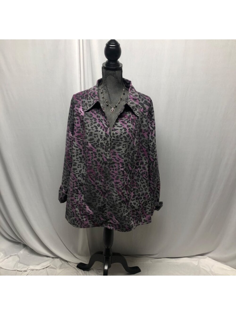 Cato Animal Print Jacket Womens 22-24W Gray Purple Full Zip Collared Long Sleeve